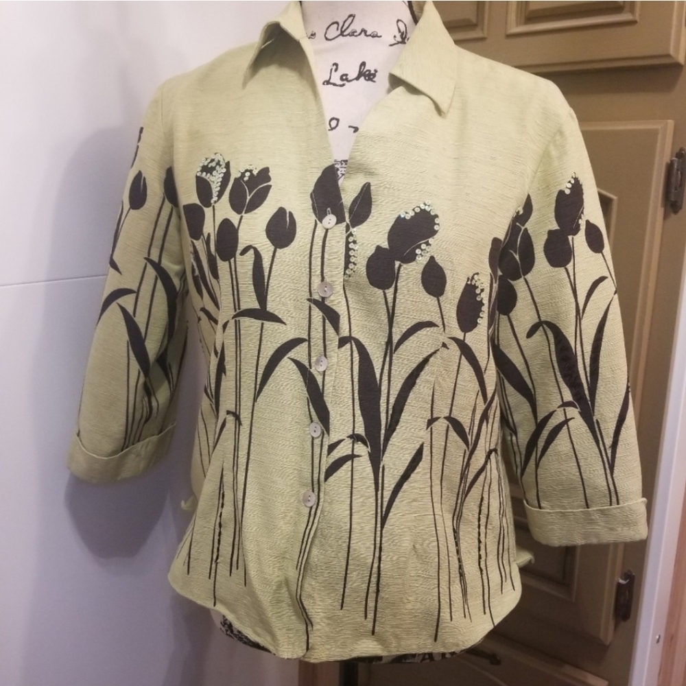 Saint Tropez West 100% Silk Tulip Floral Button Front Blouse M
